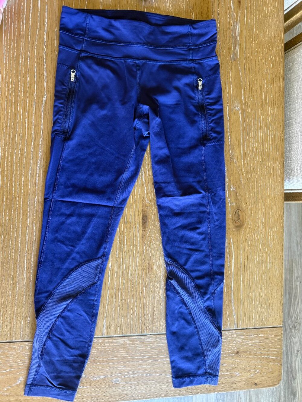 Lululemon Navy High Rise Run Tights 6 Zip Pockets Mesh